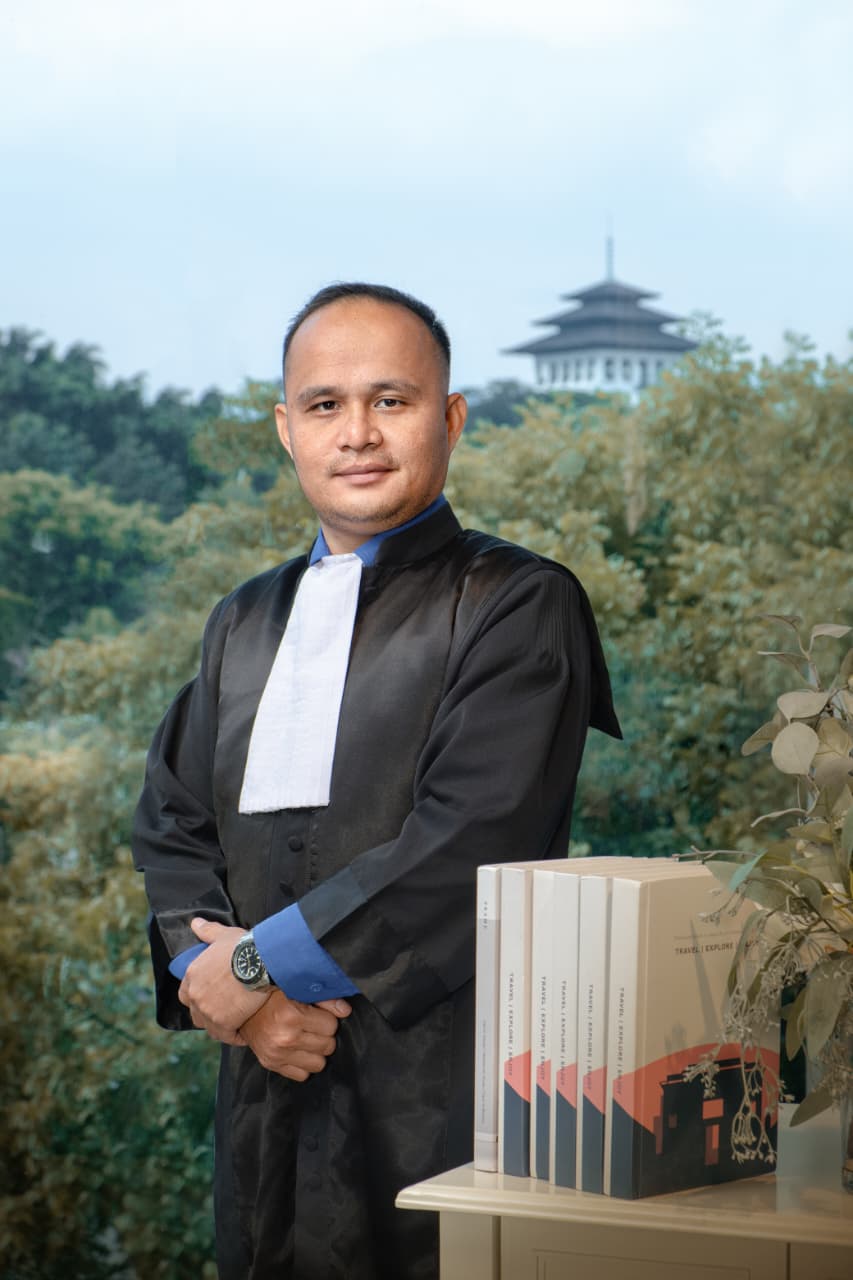 exodius waruwu, s.h.